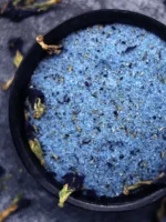 الملح الأزرق